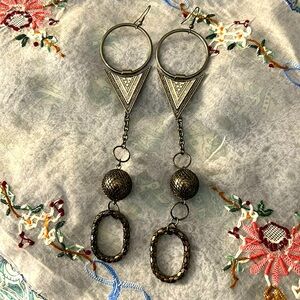 Vintage 1980’s 7 Inches Gunmetal Rocker Silver Dangle Earrings